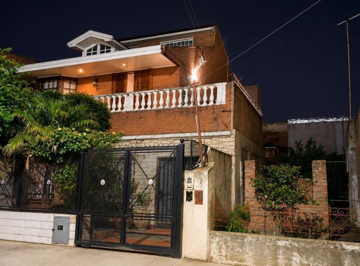 Casa · 350m² · 7 Ambientes · 1 Cochera