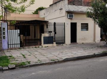 Casa · 150m² · 5 Ambientes · 1 Cochera · Casa Multifamiliar - Lote 10x25