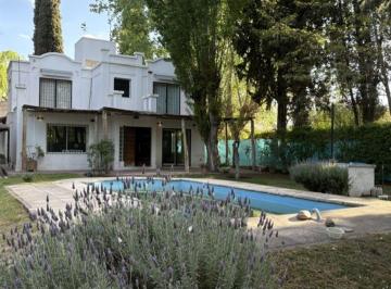 Casa de 6 ambientes, Chacras de Coria · Casa en Chacras de Coria