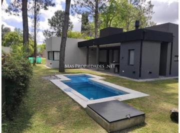 Casa de 5 ambientes, San Vicente · Venta Casa en Altos de San Vicente 4 Dorm. Canning