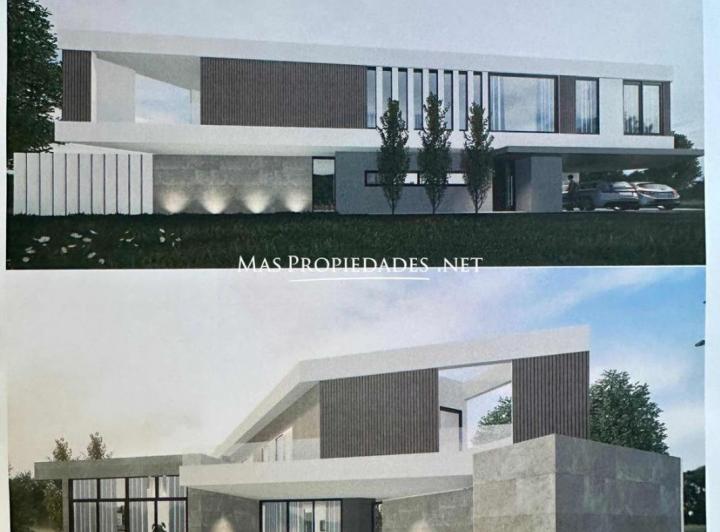 Terreno · 726m²