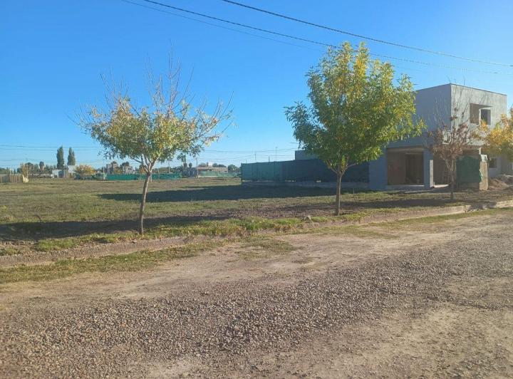 Terreno · 300m²