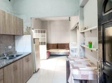 PH · 39m² · 2 Ambientes · 1 Cochera · Venta Casa 2 Ambientes en Caseros con Cochera
