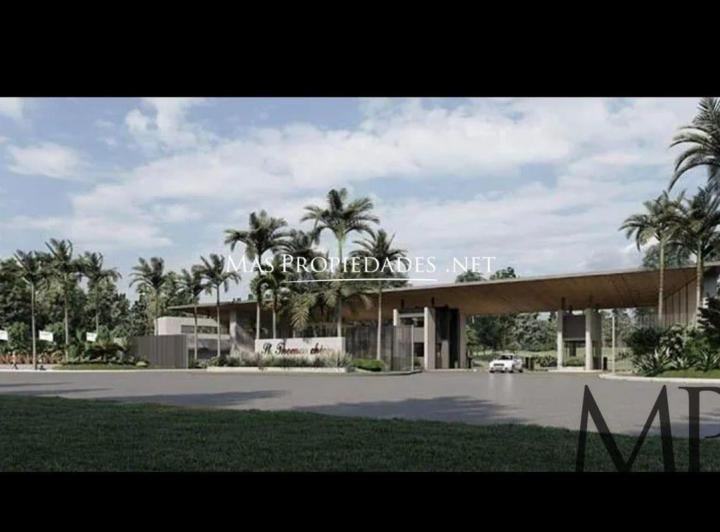 Terreno · 700m²