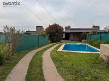 Quinta vacacional · 3 Ambientes · Casa Quinta en Alquiler en Barrio Álamos del Aeroclub