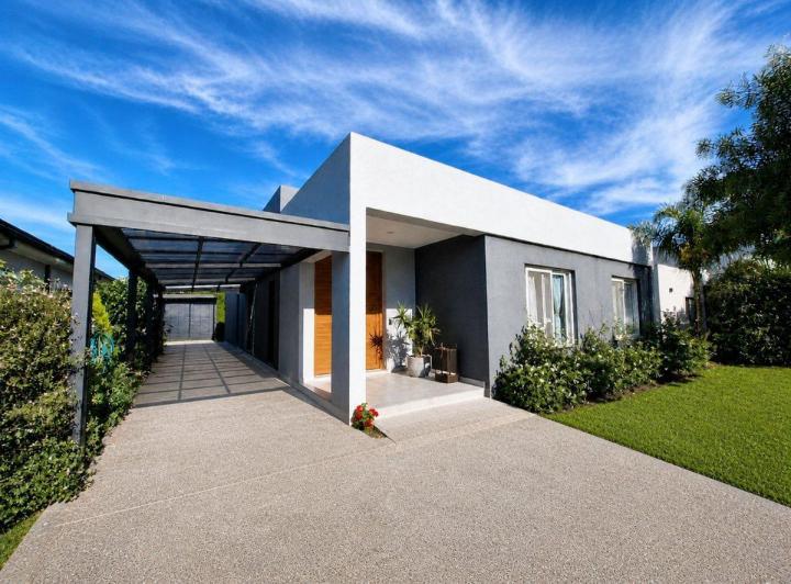 Casa · 152m² · 4 Ambientes · 2 Cocheras