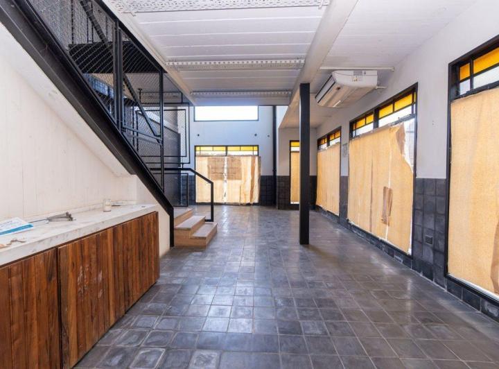 Local comercial · 280m²