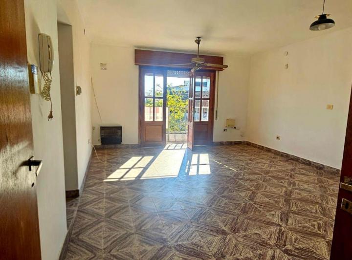 Casa · 84m² · 3 Ambientes · 1 Cochera