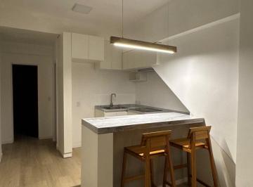 Local comercial · 30m² · Local Frente con Patio