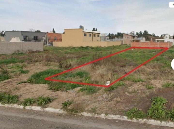 Terreno · 401m²