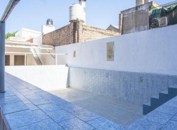 Casa · 148m² · 5 Ambientes · 1 Cochera · Venta Casa 300 m² Pileta/bella Vista/apta Credito