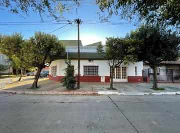 PH · 101m² · 3 Ambientes · 1 Cochera · PH 3 Amb en Venta El Palomar Apto Credito Cochera