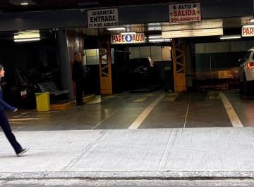Garage , Recoleta · Venta Cochera Fija Recoleta