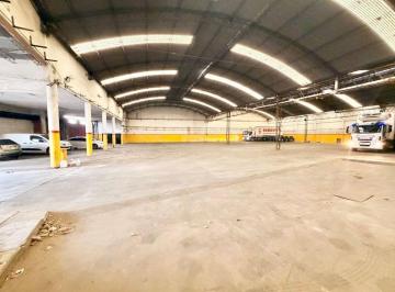 Excepcional Galpon de 1500 m² con Oficinas, en Excelente Ubicación, a m de Capital Federal - 1 · Excepcional Galpon de 1500 m² con Oficinas, en Excelente Ubicación, a m de Capital Federal
