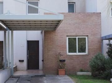 Casa de 5 ambientes, Córdoba · Housing de Manantiales, Duplex 3 Dorm. 2 Baños en Alquiler, Pileta Sum, Acceso Restringido