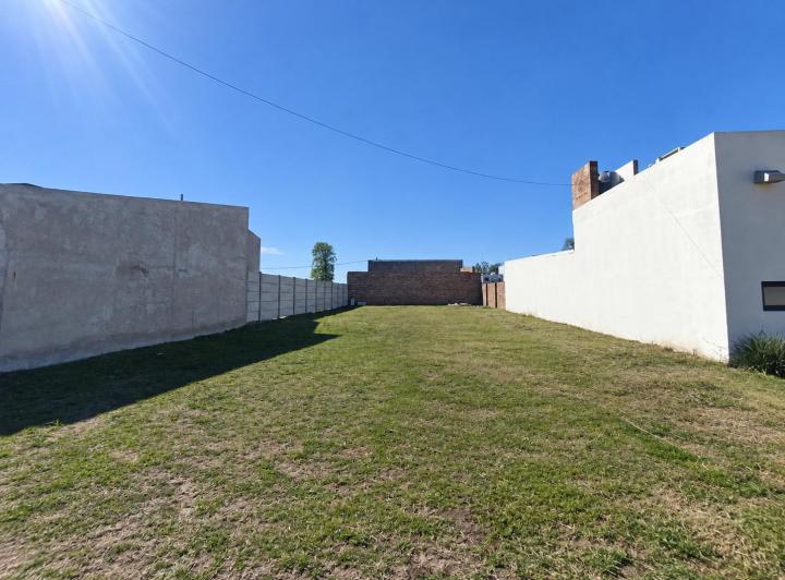 Terreno · 398m²