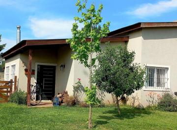 Casa · 120m² · 4 Ambientes · 1 Cochera · Alquiler Anual Casa 3 Dorm Pileta B Semi Cerrado