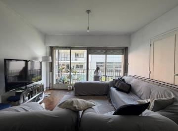 Departamento · 101m² · 4 Ambientes · Excelente Departamento 4 Amb Mas Dependencia!