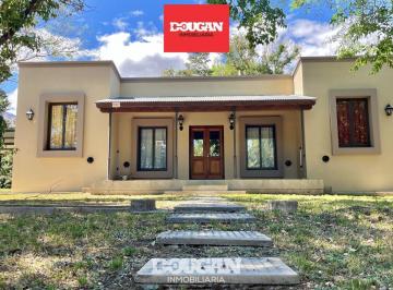 Casa · 87m² · 3 Ambientes · 2 Cocheras · Casa - Merlo