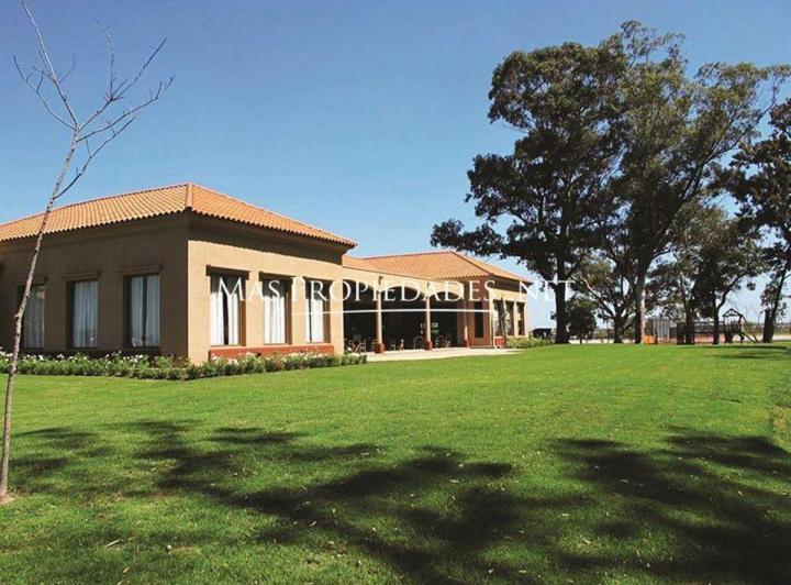 Terreno · 800m²