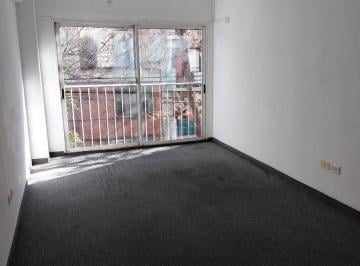 Oficina comercial de 1 ambiente, Belgrano · Monoambiente Al Frente - Uso Profesional - Baño Privado