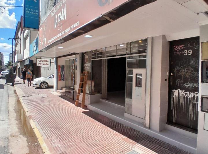 Local comercial · 120m² · 2 Ambientes