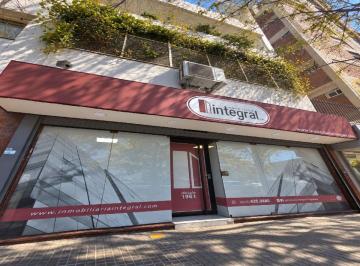 Local comercial de 5 ambientes, La Plata · Importante Local. Dos Niveles. Privados. Dos Baños.