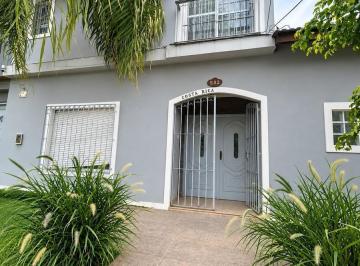 Casa · 140m² · 4 Ambientes · Casa en Venta en Ituzaingo Norte en PH con 3 Habitaciones y Jardin