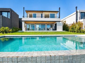 Casa · 291m² · 8 Ambientes · 5 Cocheras · Casa en Venta 8 Ambientes en Nordelta, Carpinchos a La Laguna