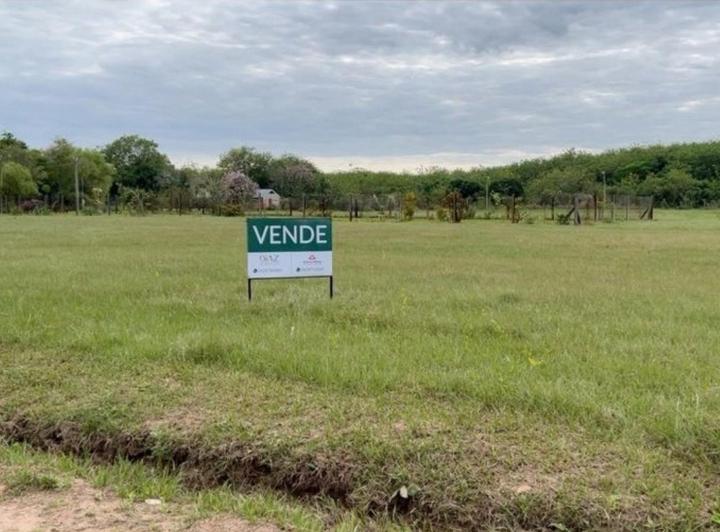 Terreno · 1200m²