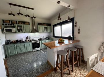 Casa de 5 ambientes, General San Martín · PH Tipo Casa en Alquiler a m de Av Ricardo Balbin