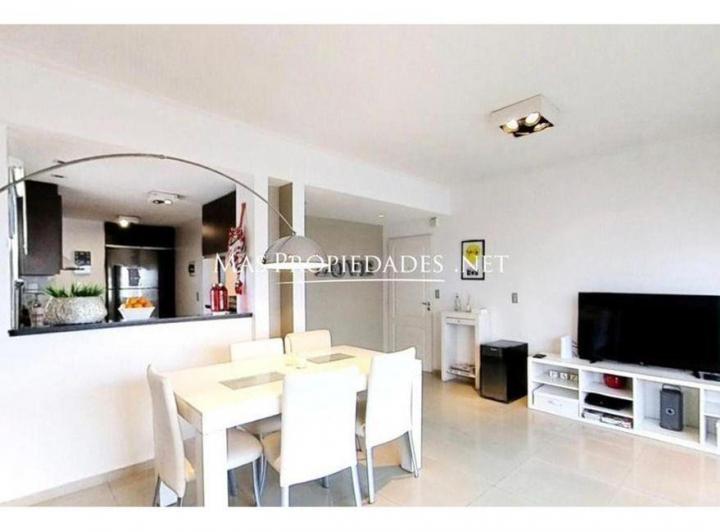 Departamento · 90m² · 3 Ambientes · 1 Cochera