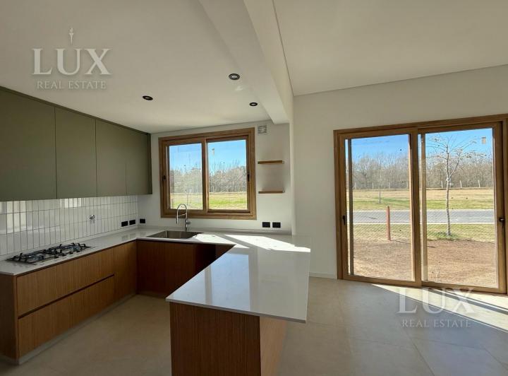 Casa en venta en Nativas · 5 ambientes
