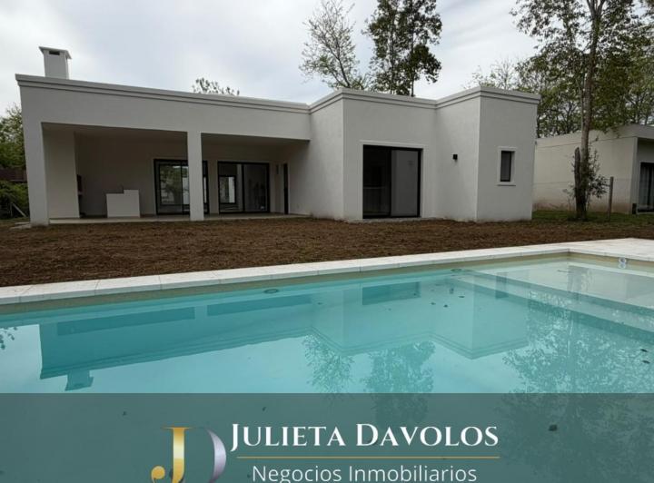 Casa · 181m² · 5 Ambientes · 2 Cocheras