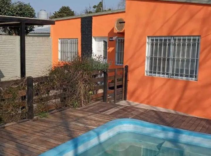 Casa · 110m² · 3 Ambientes · 1 Cochera