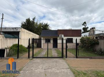Casa de 4 ambientes, Merlo · Casa en Venta C/ Cochera en Merlo
