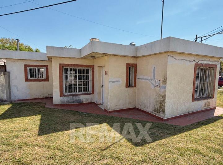 Casa · 121m² · 4 Ambientes · 1 Cochera