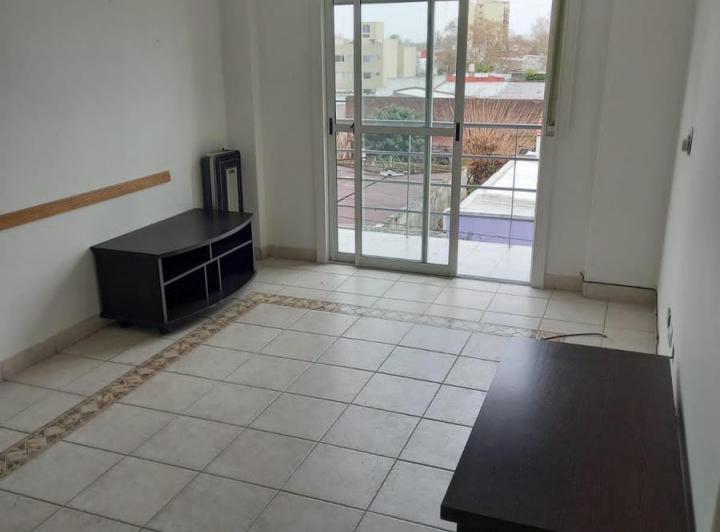 Departamento · 65m² · 3 Ambientes · 2 Cocheras