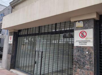 Local comercial de 4 ambientes, Dorrego · Se Alquila Local /oficina Vicente Zapata N°335 Dorrego Guaymallen