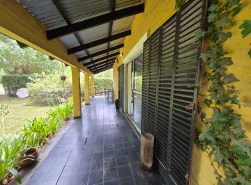 Casa · 64m² · 3 Ambientes · Casa Quinta 3 Ambientes Venta Lobos Parque Permuta