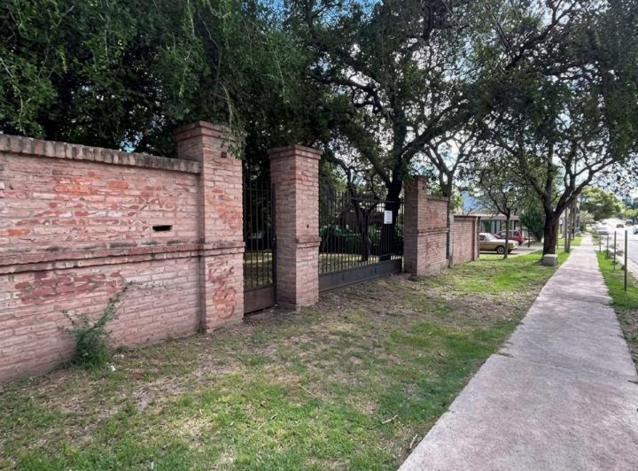 Terreno · 888m²