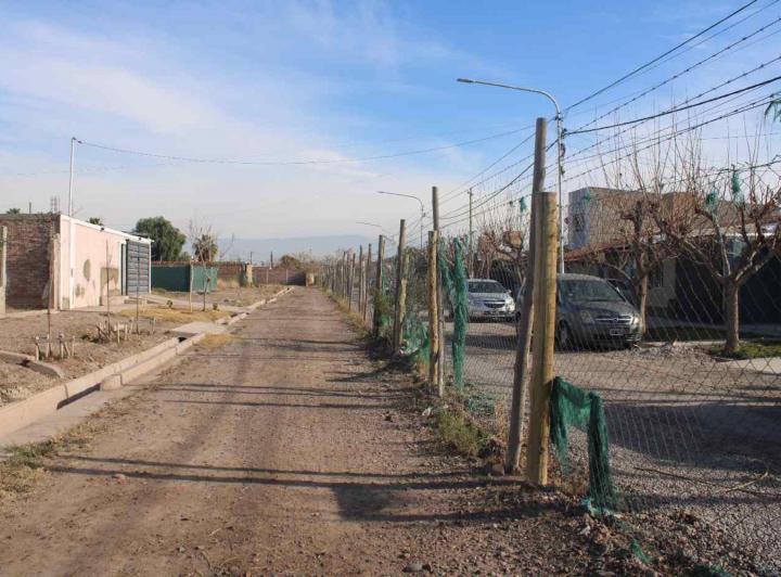 Terreno · 220m²