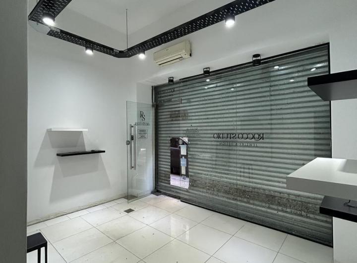 Locales comerciales en venta — RealXpertAI