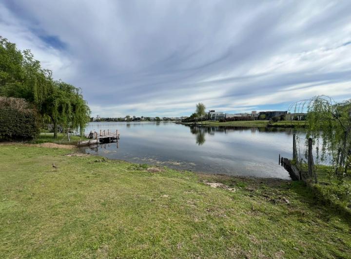 Terreno · 790m²