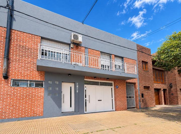 Casa · 137m² · 6 Ambientes · 1 Cochera