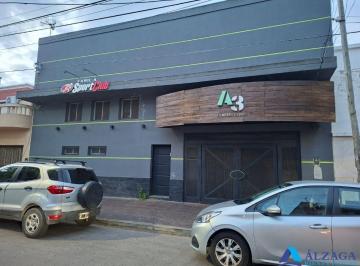 Local comercial de 7 ambientes, Quilmes · Local en Excelente Zona Comercial de Quilmes. Ideal Para Varios Rubros.