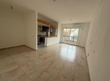 Departamento de 1 ambiente, Balvanera · Alquiler - Monoamb - Cntra Frnt - Amplio Balcon - Coc C/conex Lav - A/a - Muy Lum