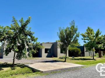 Casa · 165m² · 4 Ambientes · Casa Venta a Estrenar - Altos de Manzanares - Manzanares - Pilar