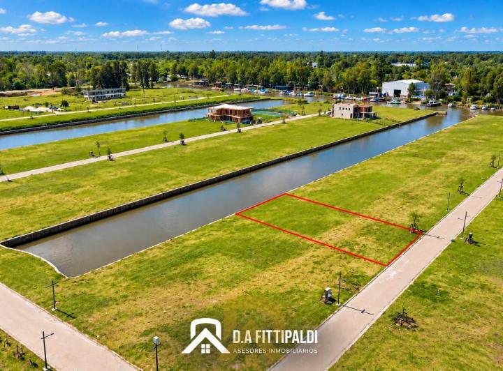 Terreno · 722m²