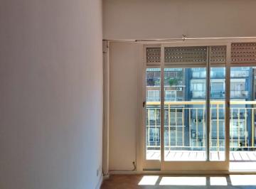 Departamento de 1 ambiente, Colegiales · Dueño Alquila Monoambiente con Balcon, Muy Luminoso Sobre Avda. Cabildo